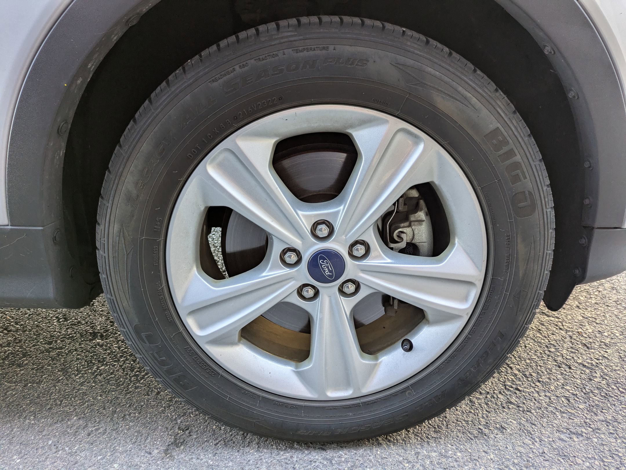 2015 Ford Escape SE photo 28