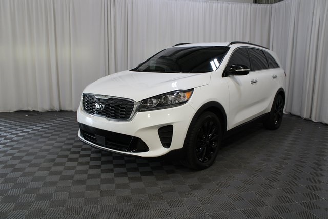 2020 Kia Sorento S photo 26