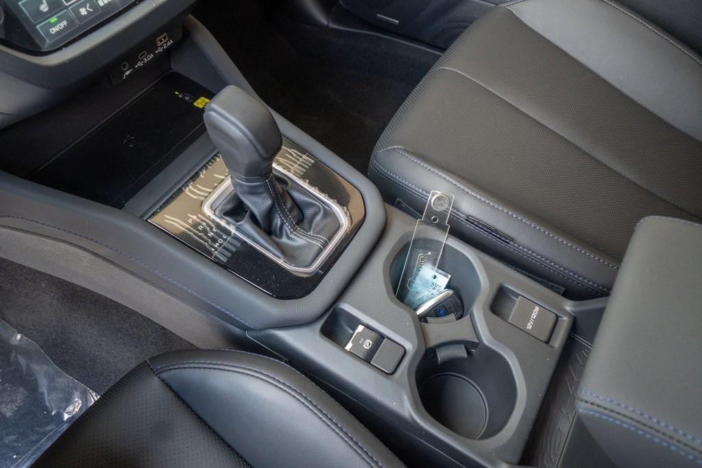 2025 Subaru Forester Limited photo 10