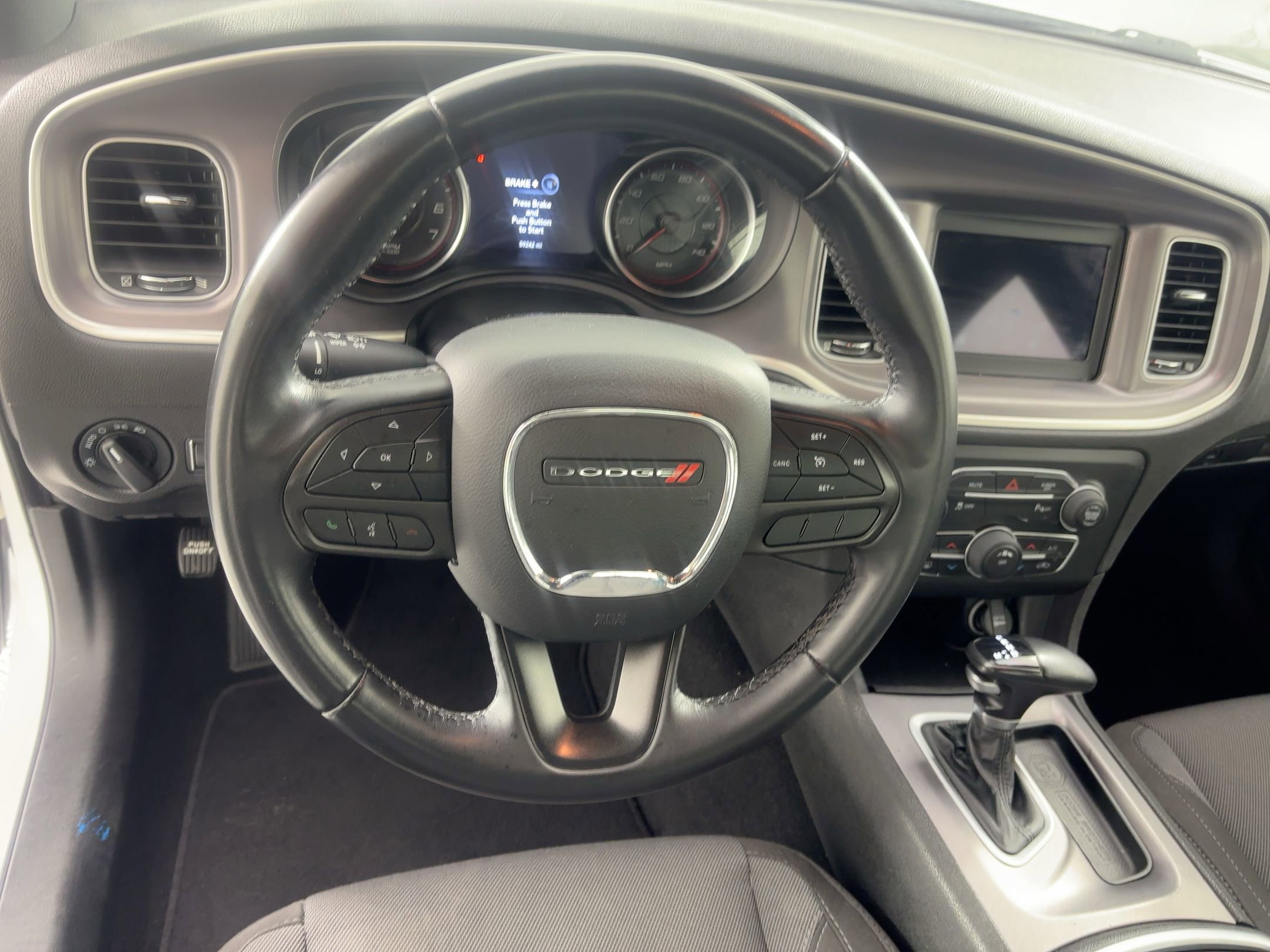 2022 Dodge Charger SXT photo 19