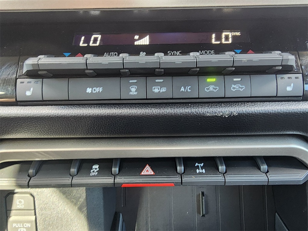 2023 Toyota Tundra SR5 photo 3