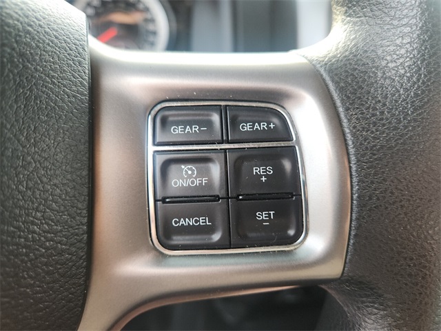 2022 Ram 1500 Classic SLT photo 26