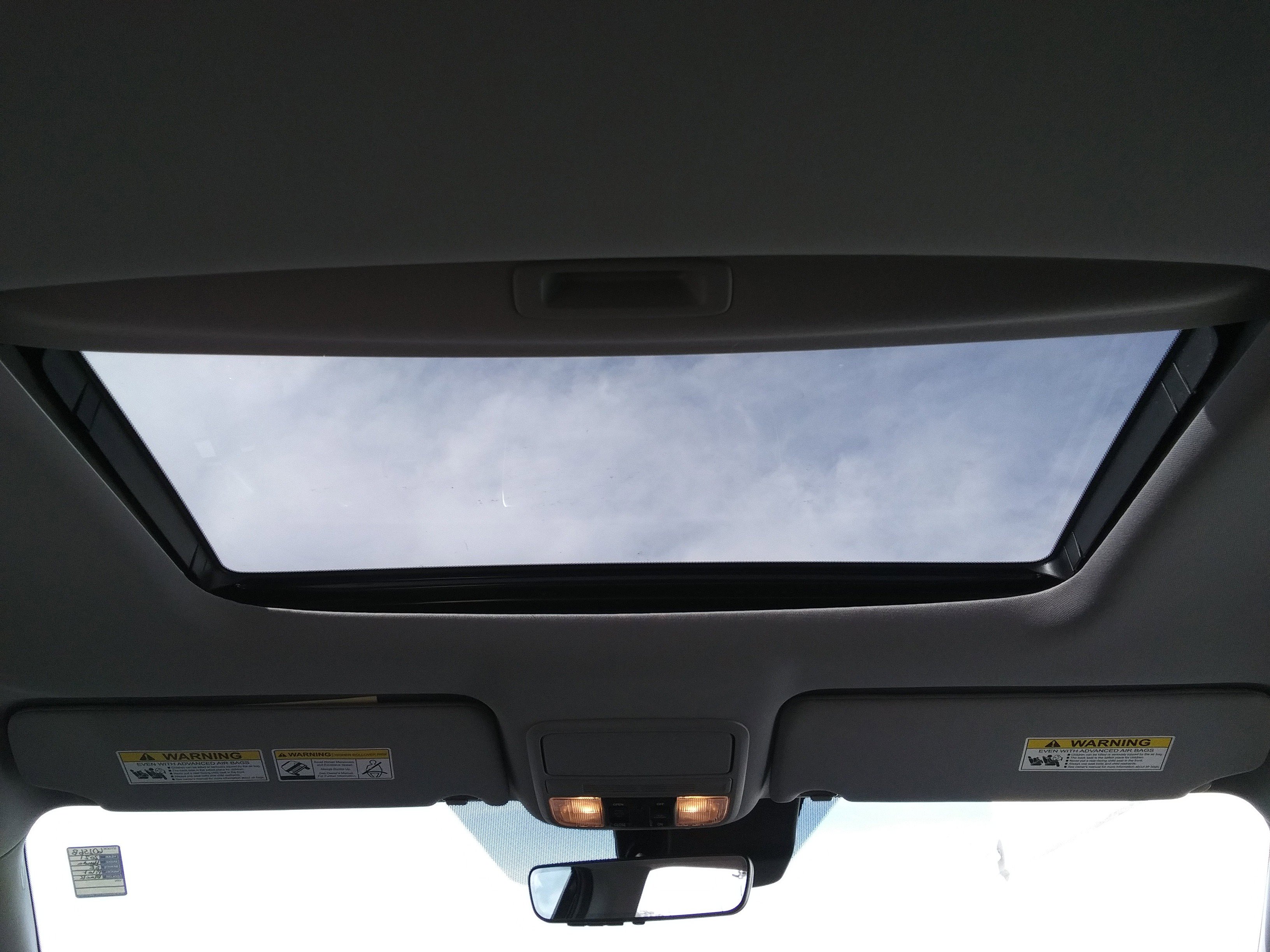 2021 Honda Pilot SE photo 2