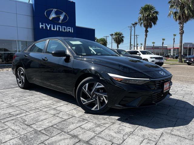 2025 Hyundai Elantra Blue's photo