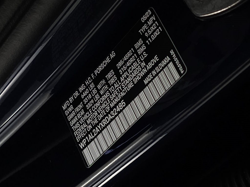 2024 PORSCHE CAYENNE - Image 42