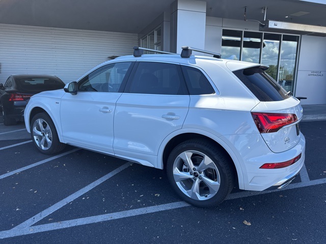 2025 Audi Q5 45 S line Premium Plus photo 6