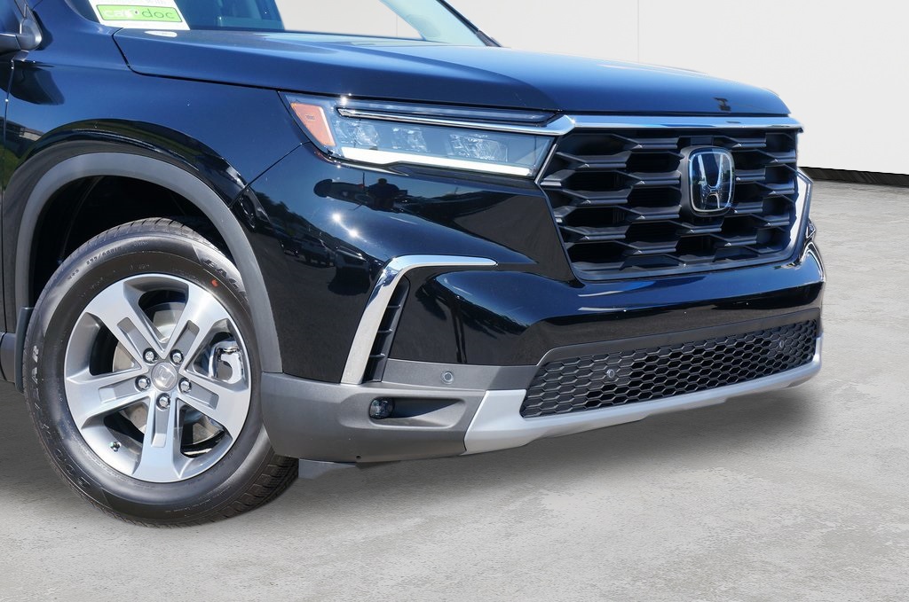 2025 Honda Pilot EX-L photo 2