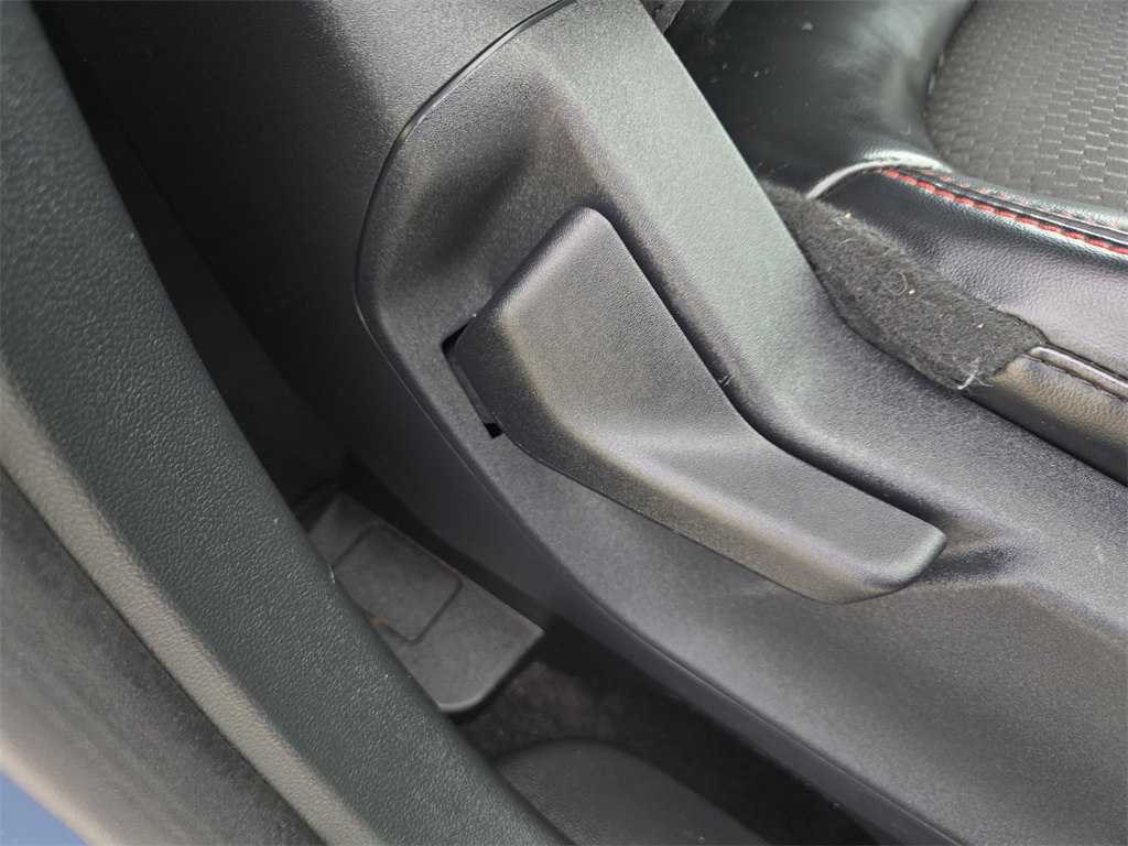 2024 Ford Escape ST-Line photo 28