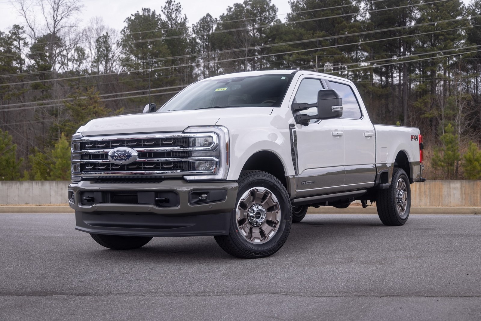 2026 Ford F-350 Super Duty King Ranch's photo