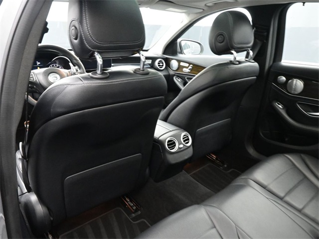 2015 Mercedes Benz C 300 4MATIC photo 14