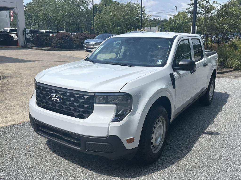 2025 Ford Maverick XL photo 2