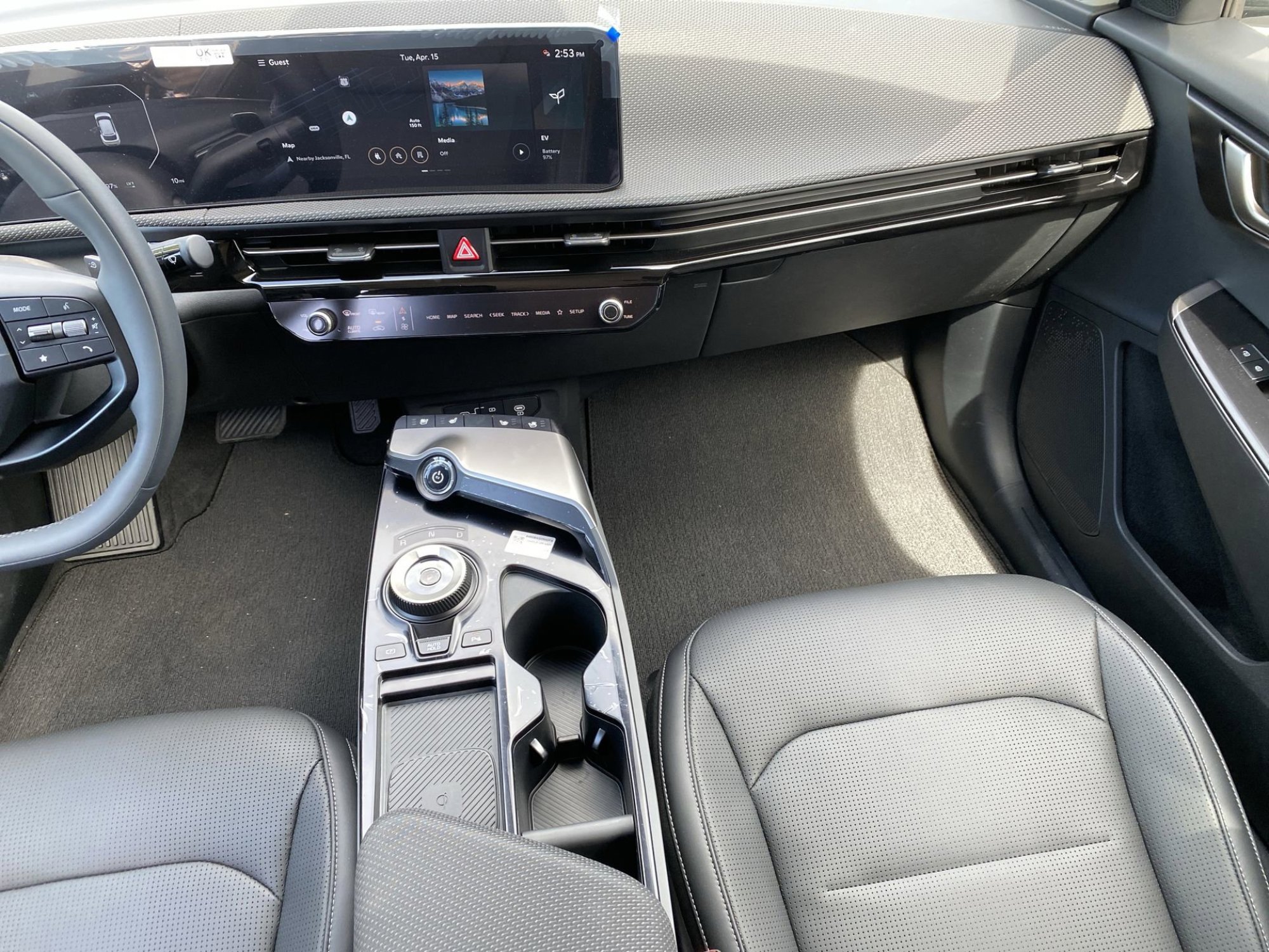 2025 Kia EV6 Wind photo 14