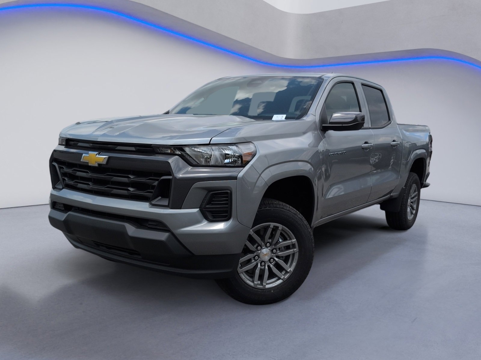 2026 Chevrolet Colorado LT photo 2
