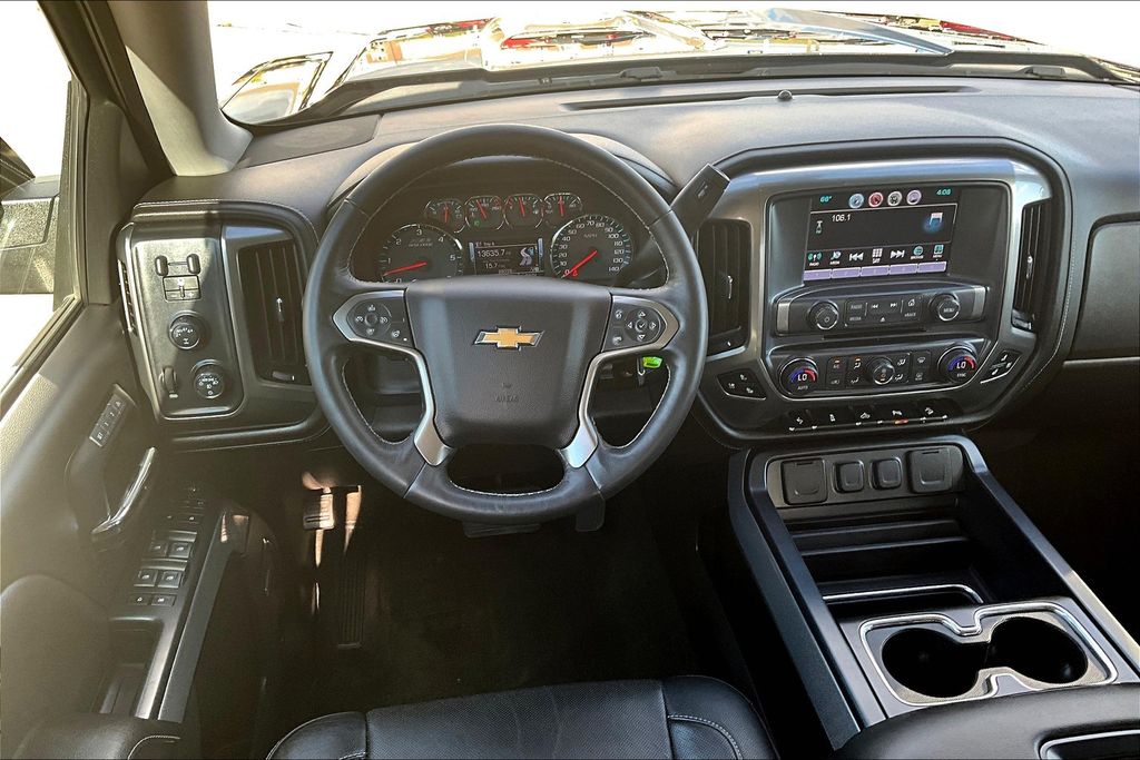2018 Chevrolet Silverado 1500 LTZ photo 6