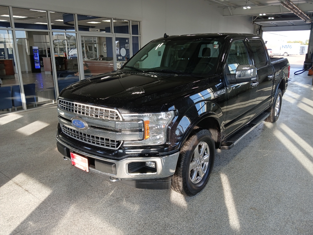 2019 Ford F-150 Lariat photo 2