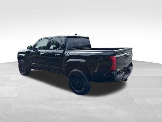 2025 Toyota Tacoma SR5 4x4 Double Cab photo 3
