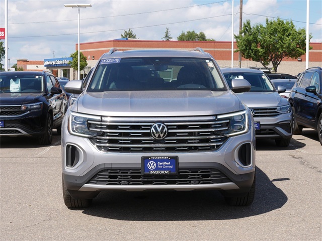Certified 2025 Volkswagen Atlas SEL with VIN 1V2BR2CA5SC509578 for sale in Inver Grove Heights, Minnesota
