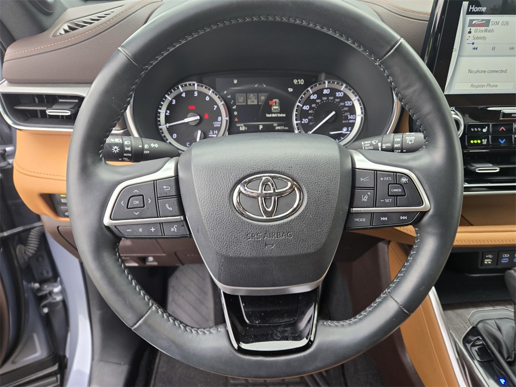 2022 Toyota Highlander Platinum photo 23