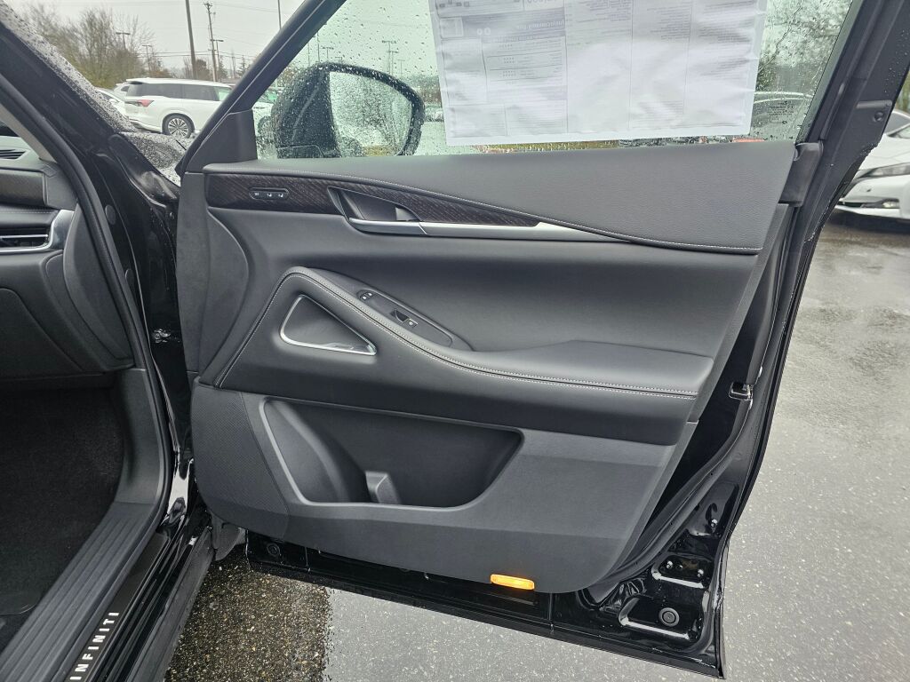 2025 Infiniti QX60 Sensory AWD photo 11