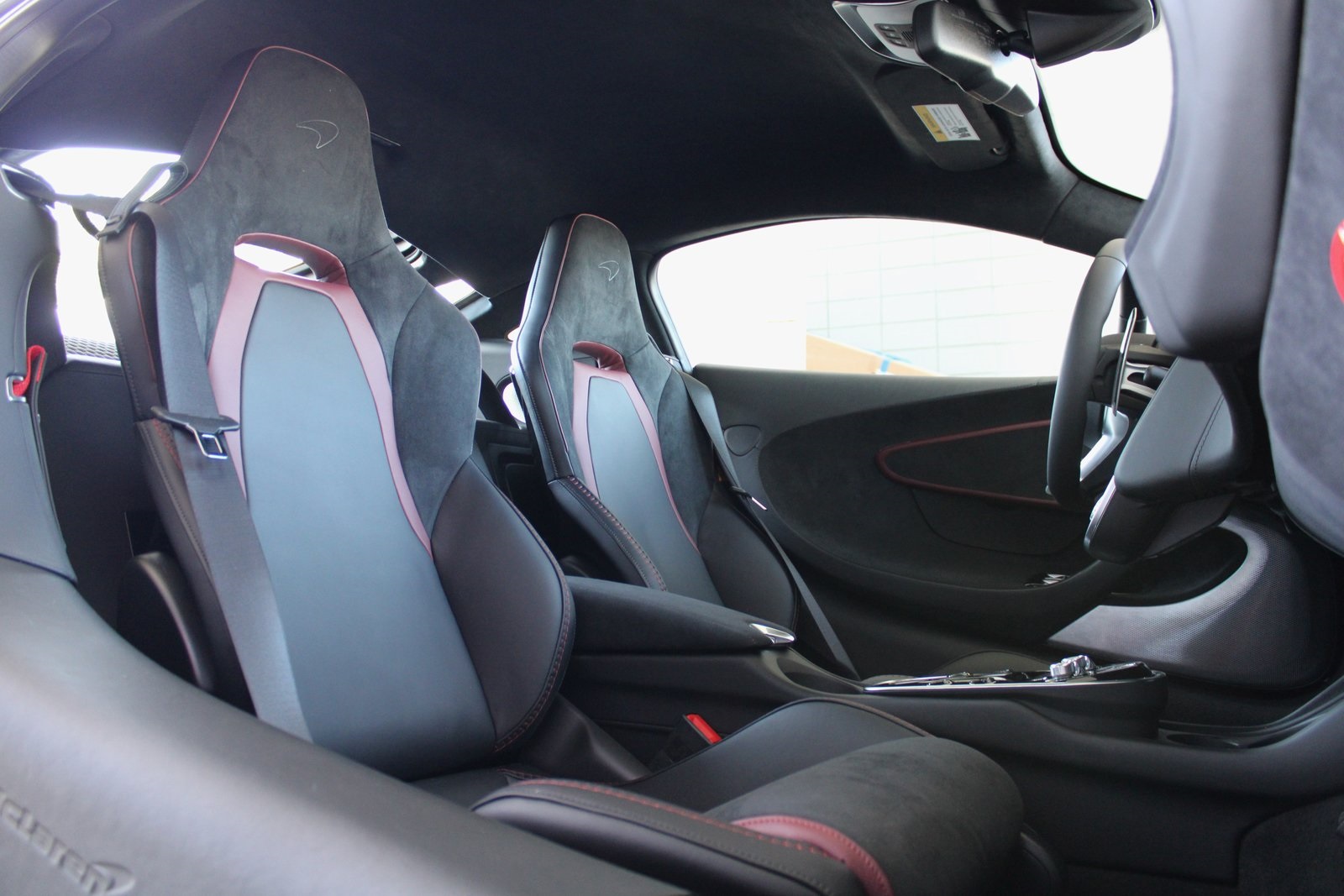 2025 Mclaren GTS photo 4