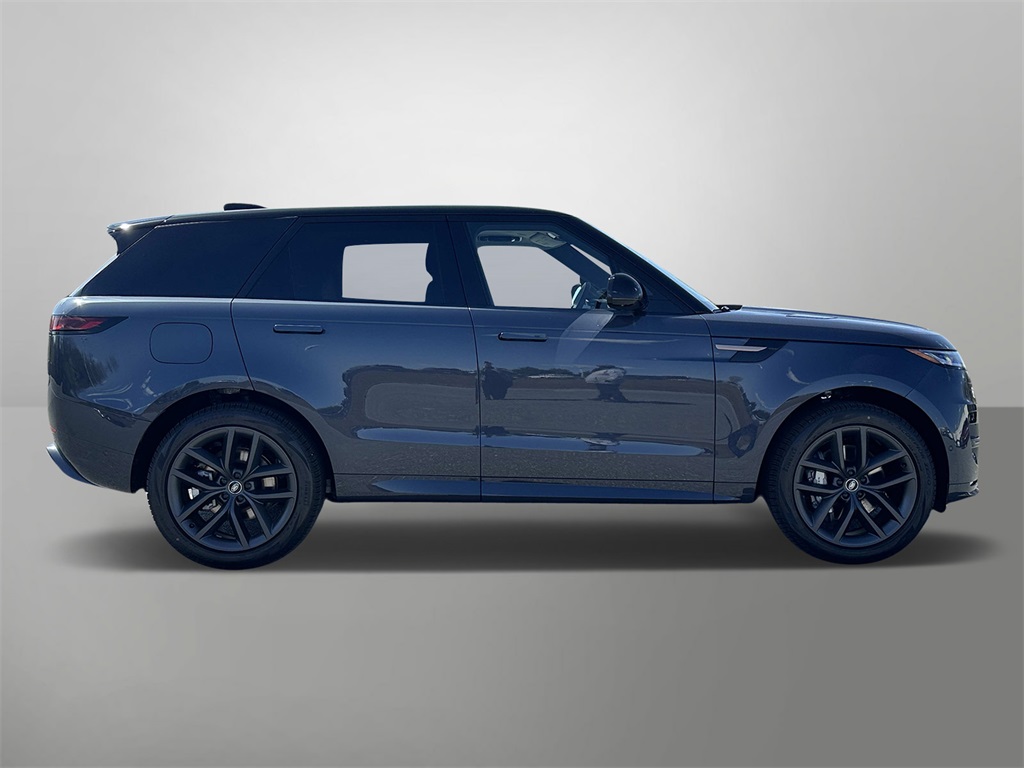 2025 Land Rover Range Rover Sport SE photo 2