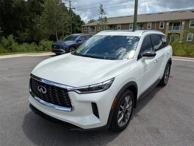 2025 Infiniti QX60 Luxe photo 7