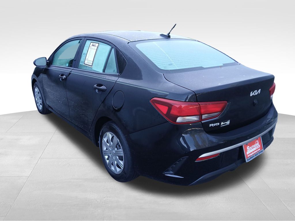 2023 Kia Rio LX photo 3
