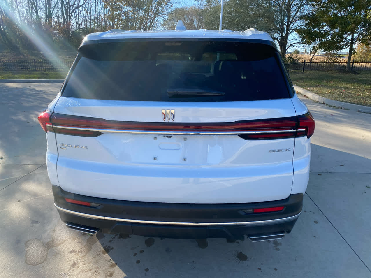 2026 Buick Enclave Preferred photo 4