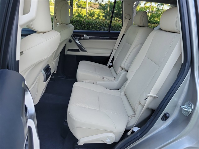 2023 Lexus GX 460 photo 23