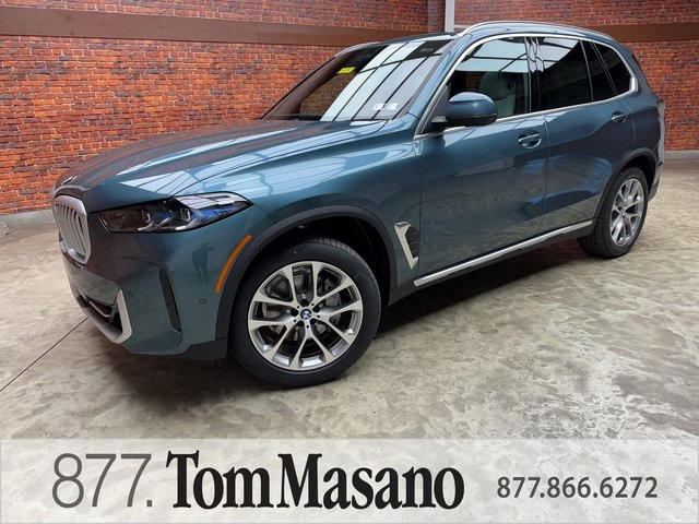 2026 BMW X5 40i's photo