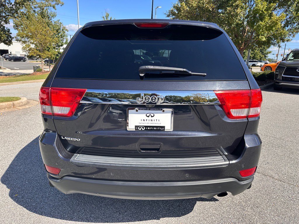 2012 Jeep Grand Cherokee Laredo photo 4
