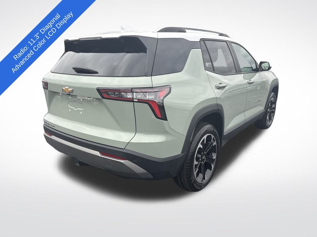 2025 Chevrolet Equinox LT photo 4