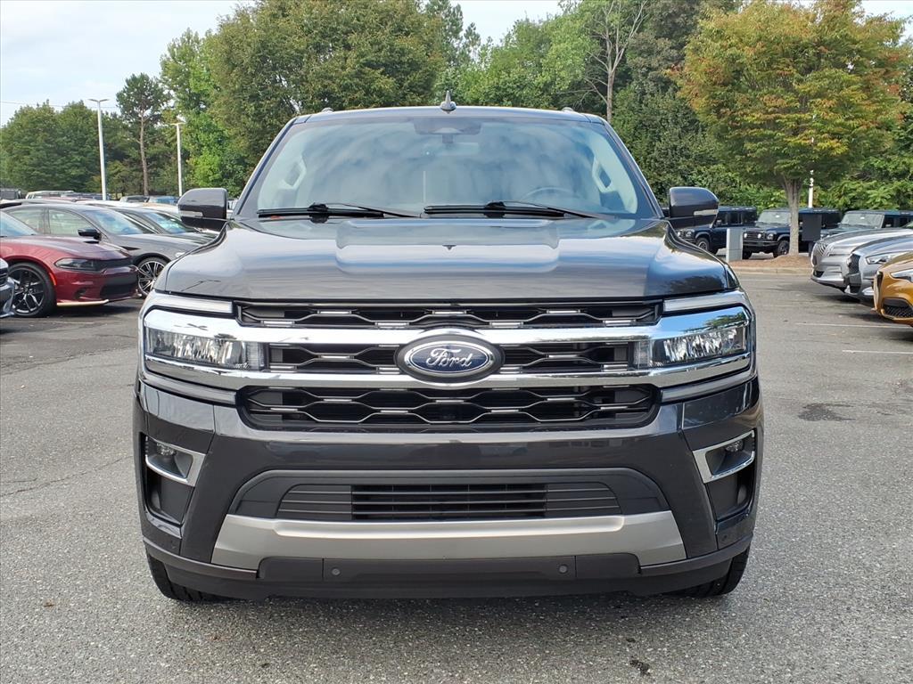 2024 Ford Expedition MAX Limited photo 2