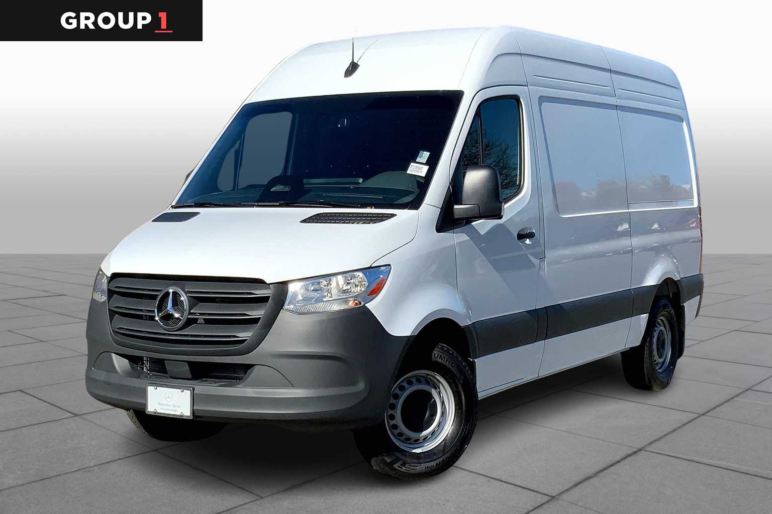 2025 Mercedes-Benz Sprinter Cargo Van Base's photo