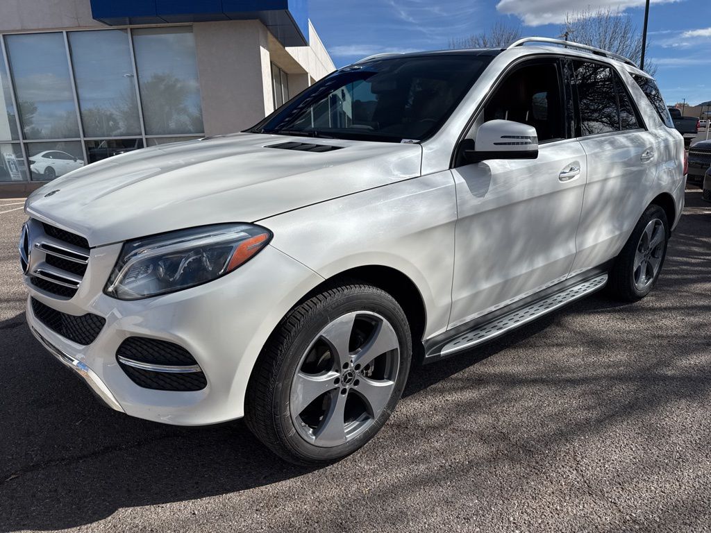2018 Mercedes Benz GLE 350 4MATIC photo 2