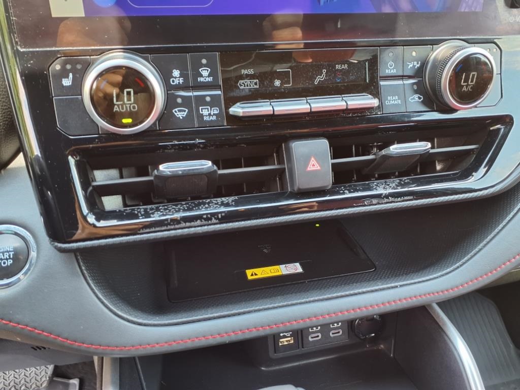2023 Toyota Highlander XSE photo 20