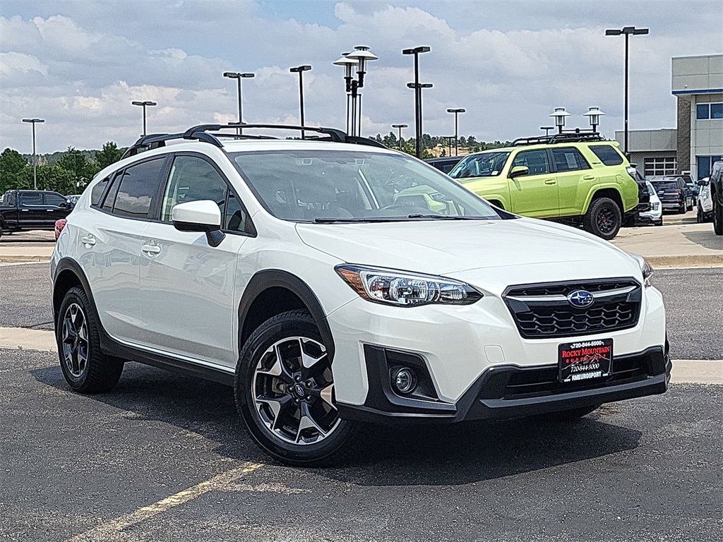 2019 Subaru Crosstrek 2.0i Premium photo 2