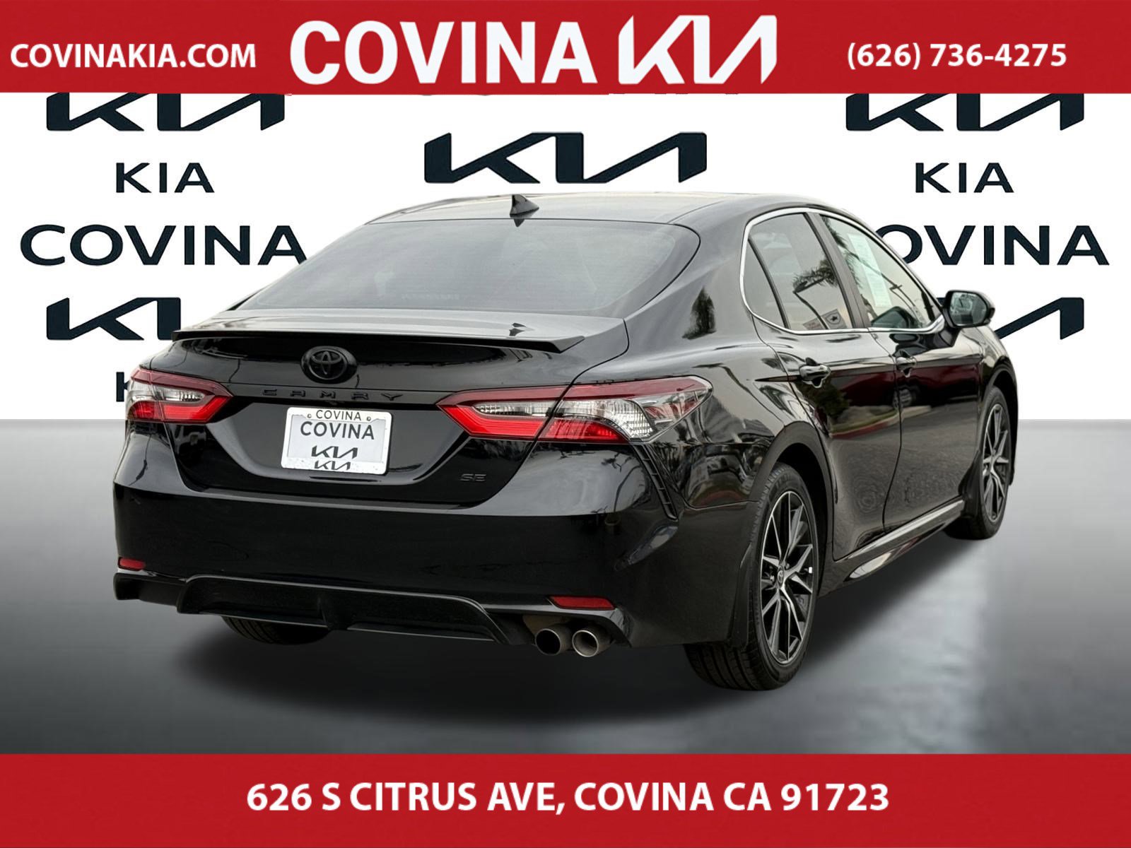 2024 Toyota Camry SE photo 3