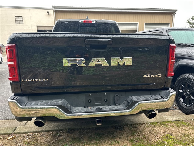 2025 Ram 1500 Limited photo 3
