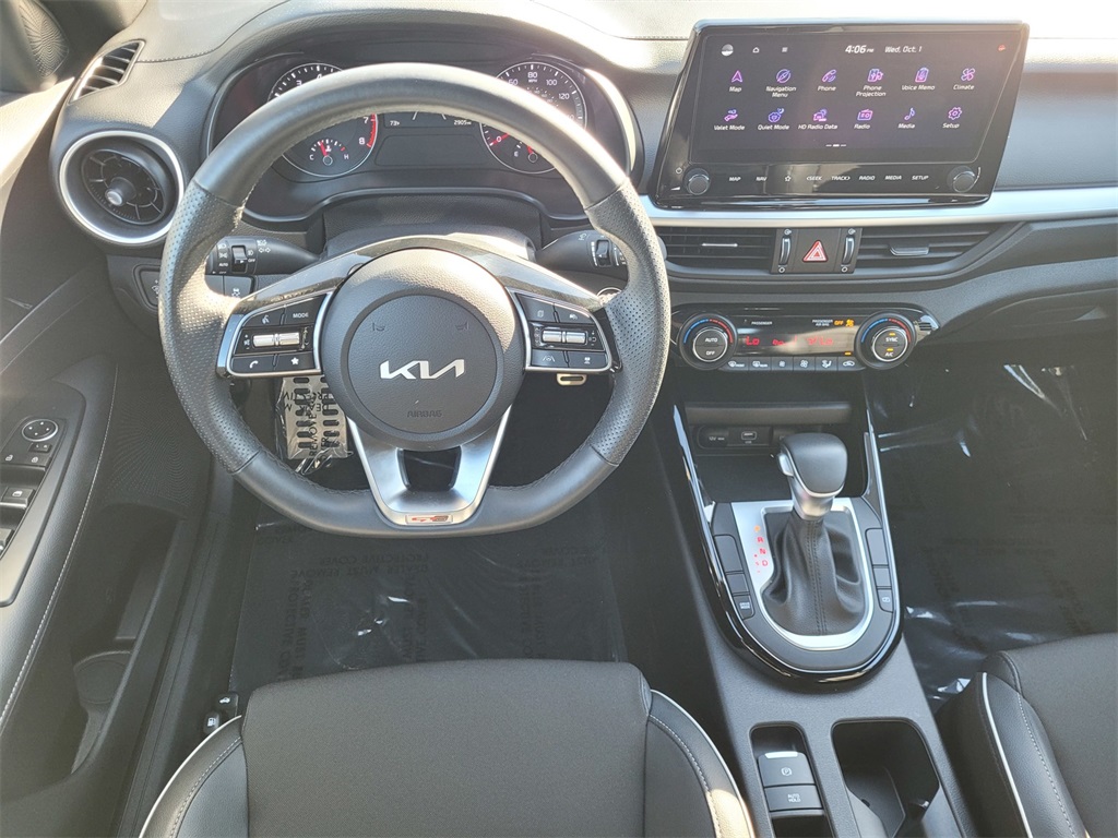 2024 Kia Forte GT-Line photo 24