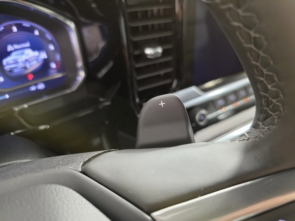 2025 Chevrolet Silverado 1500 LTZ photo 26