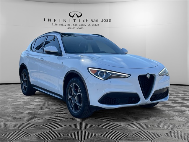 Used 2022 Alfa White Alfa Romeo Ti image 3
