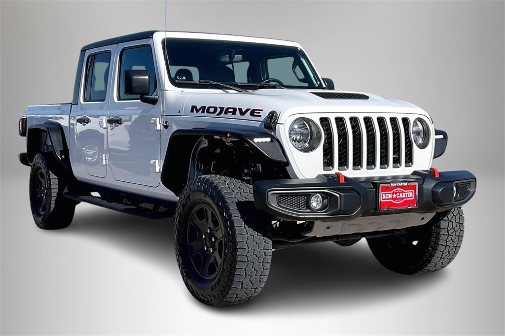 2023 Jeep Gladiator Mojave's photo