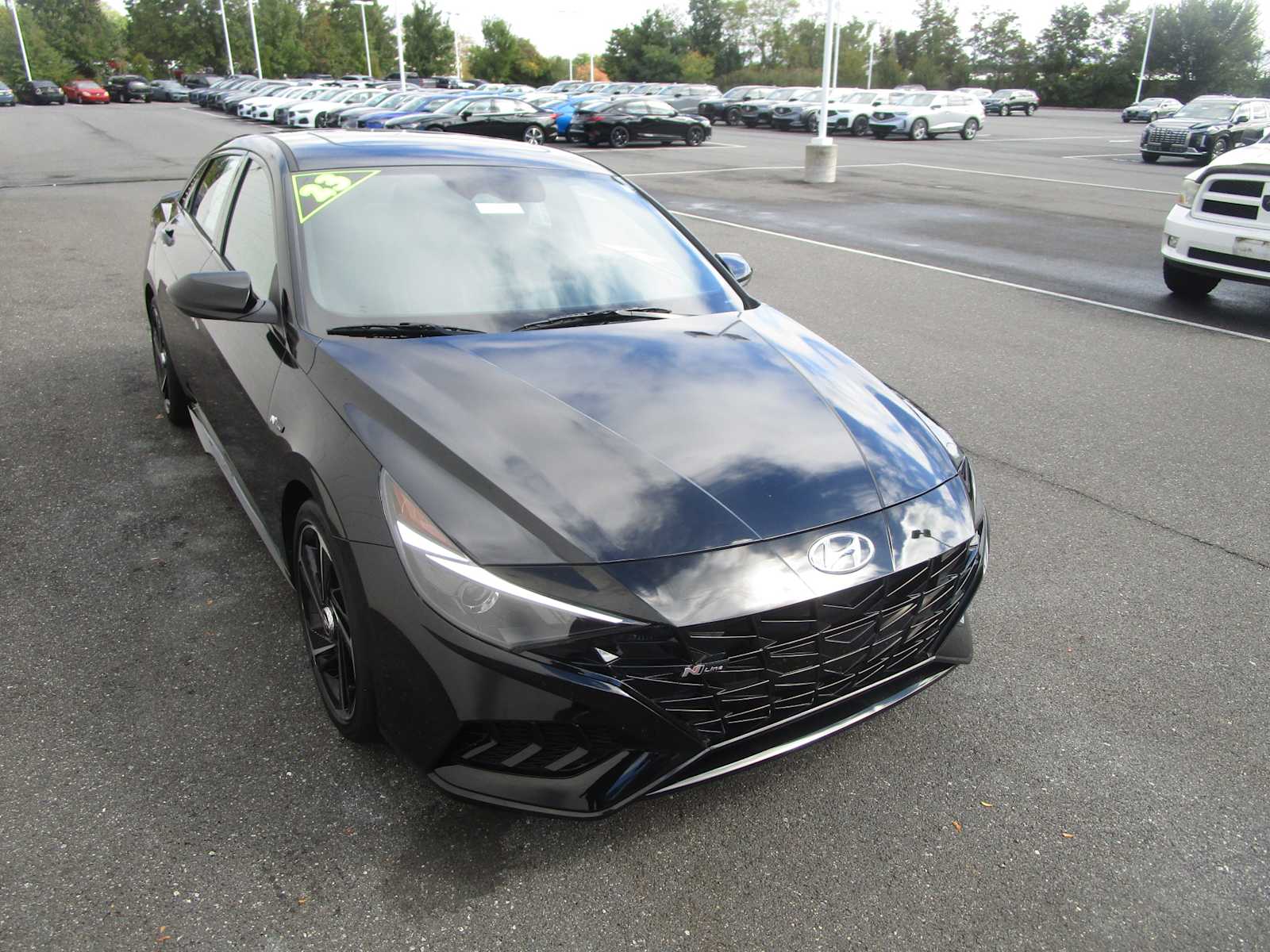 2023 Hyundai Elantra N Line photo 3