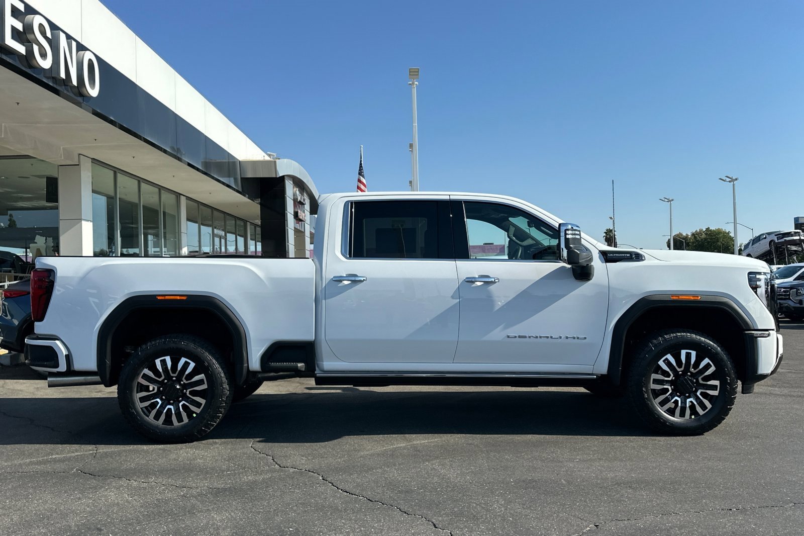 2025 Gmc Sierra 2500 HD Denali Ultimate photo 4