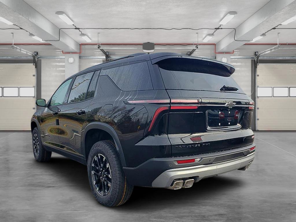 2026 Chevrolet Traverse Z71 photo 3