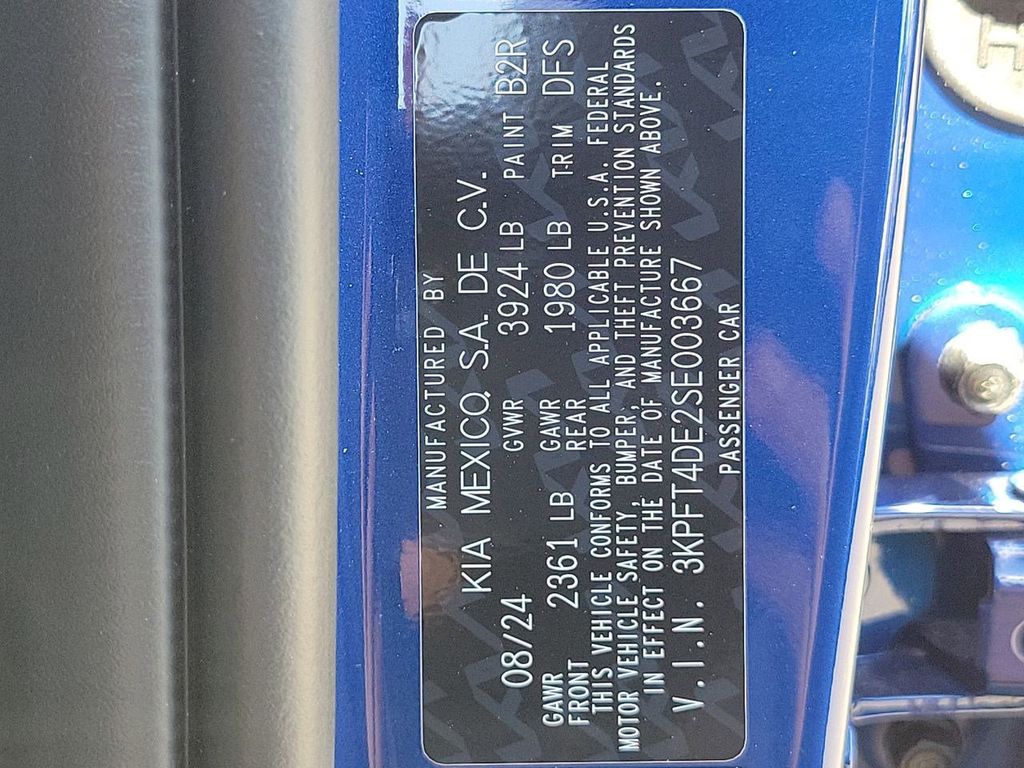 2025 Kia K4 LXS photo 27