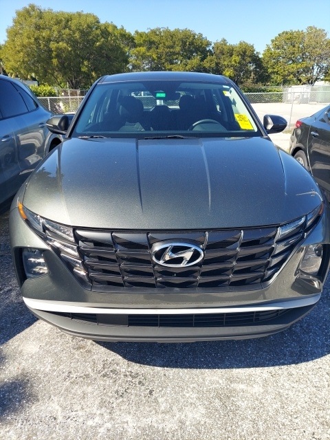 2022 Hyundai Tucson SE photo 2
