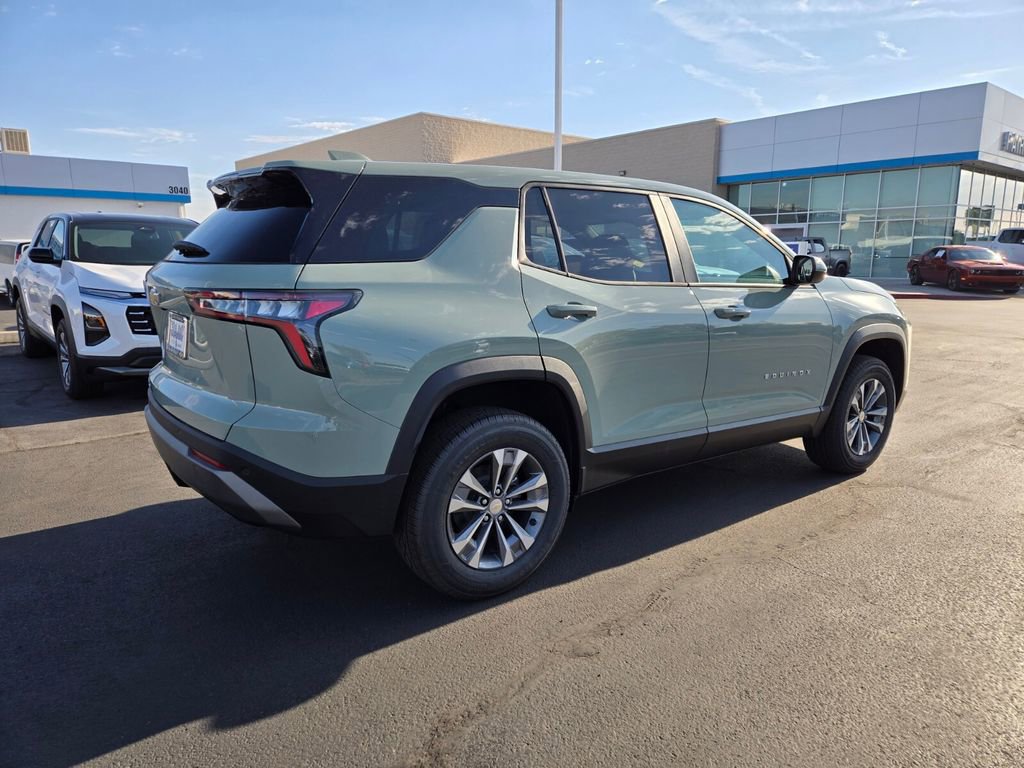 2026 Chevrolet Equinox LT photo 4