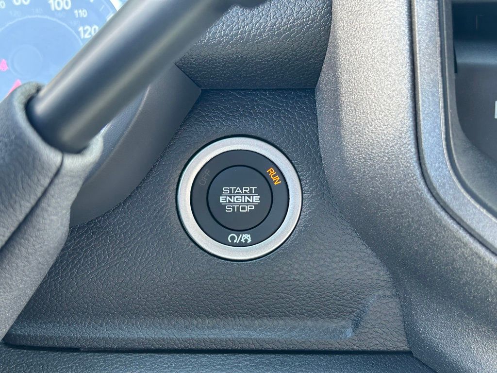 2025 Ram 2500 Tradesman photo 34